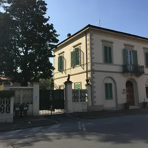 Relais 3*, Lucca Itália