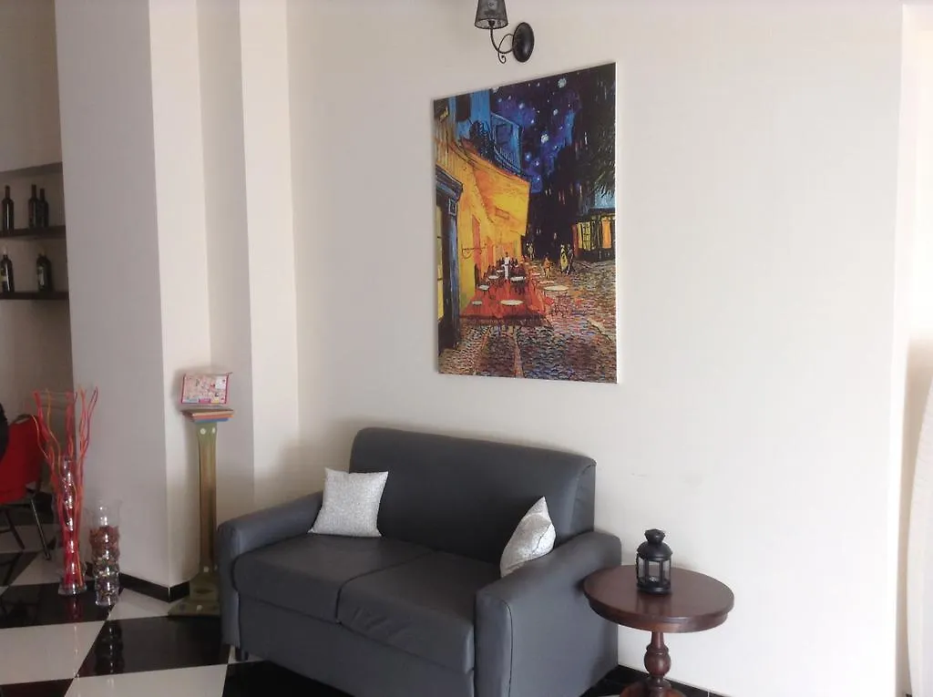 Hotel Columbia باليرمو